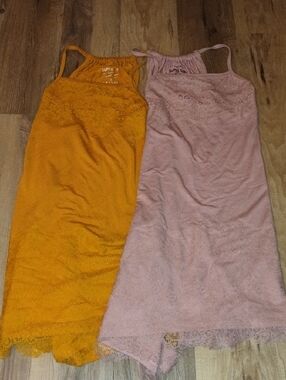 torrid Super Soft Knit Racer Back Duo Tops in Mustard Sz 2 Pink Sz 1.